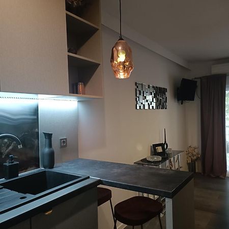 Studio Apartment Purple Sunset - 2+1 Baška Voda Kültér fotó